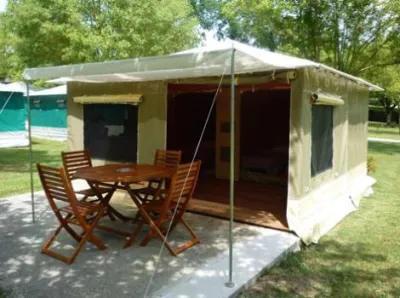 Camping La Grande Veyière in Molières