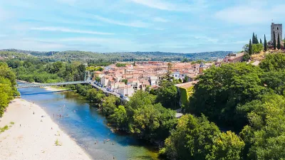 Camping La Plage De L'Orb in Cessenon-sur-Orb