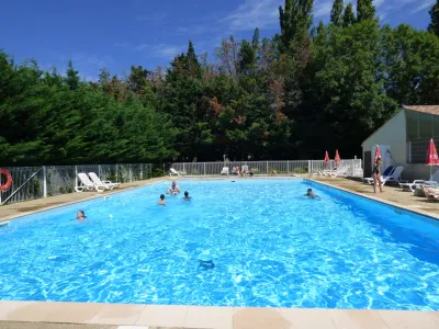 Camping La Porte D'Autan in Saissac