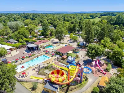 Camping La Regnière in Villette-d'Anthon