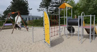 Camping Le Bois De Pins in Cayeux-sur-Mer