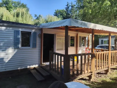 Camping Le Clupeau in Cherveix-Cubas