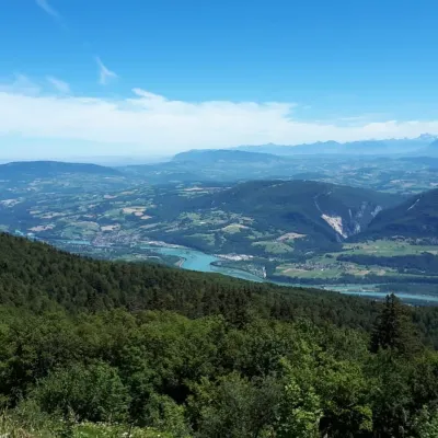 Camping Le Colombier in Culoz