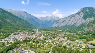 Camping Le Colporteur in Le Bourg-d'Oisans