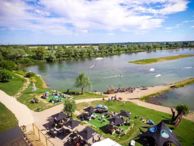 Camping Le Fil De L'Eau in Premeaux-Prissey