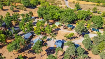 Camping Le Lavandin in Esparron-de-Verdon