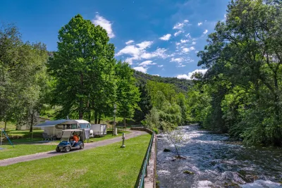 Camping Le Malazéou in Ax-les-Thermes