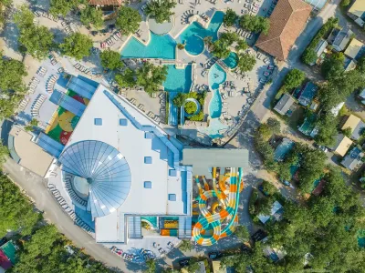 Camping Le Ranc Davaine in Saint-Alban-Auriolles