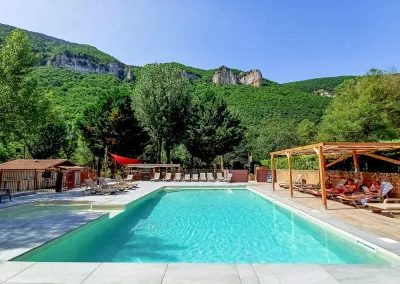 Camping Le Taranis in Mostuéjouls