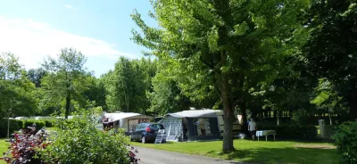 Camping Le Vieux Moulin in Châtillon-sur-Chalaronne
