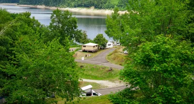 Camping Les Aubazines in Bort-les-Orgues