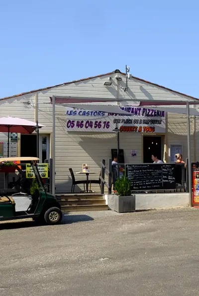 Camping Les Castors in Saint-Simon-de-Bordes