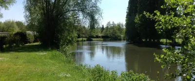 Camping Les Îles in Oulins