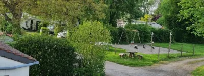 Camping Les Peupliers in Vironchaux