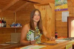 Camping Les Promenades in Quingey
