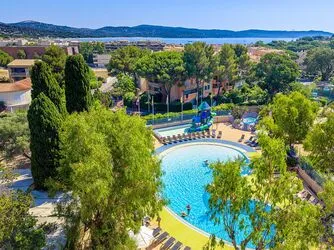 Camping Les Seulieres in Saint-Denis-d'Oléron