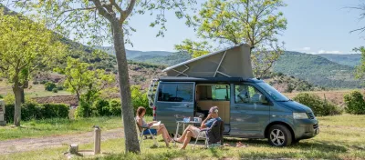 Camping Les Vailhes – Lac De Salagou in Celles