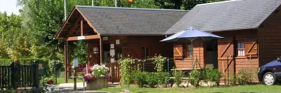 Camping Municipal De La Saulaie in La Charité-sur-Loire