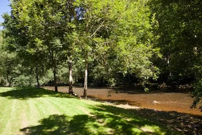 Camping Municipal De Saint Léonard Des Bois
