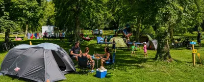 Camping Municipal Le Pré Du Roi in Mailly-le-Château