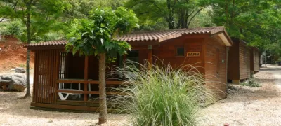 Camping naturiste La Genèse (affilié FFN) in Méjannes-le-Clap