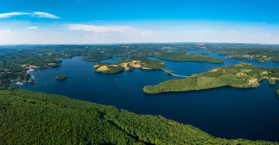 Camping Paradis Les Deux Iles in Peyrat-le-Château