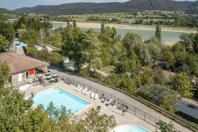 Camping Paradis Les Gorges Du Haut Bugey in Matafelon-Granges
