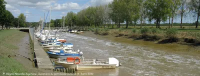 Camping Port Maubert in Saint-Fort-sur-Gironde