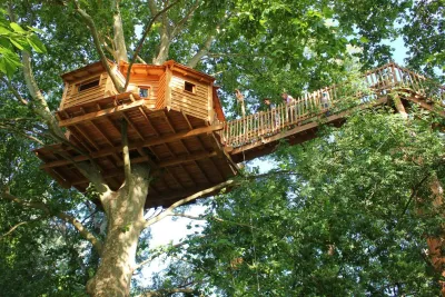 Camping Universal in Rochegude