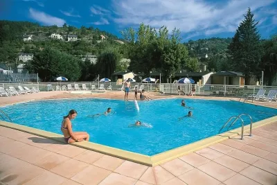 Camping Village Gavaudan Aubrac in Marvejols
