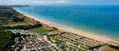Camping Yelloh! Village Saint Pabu Plage à Erquy